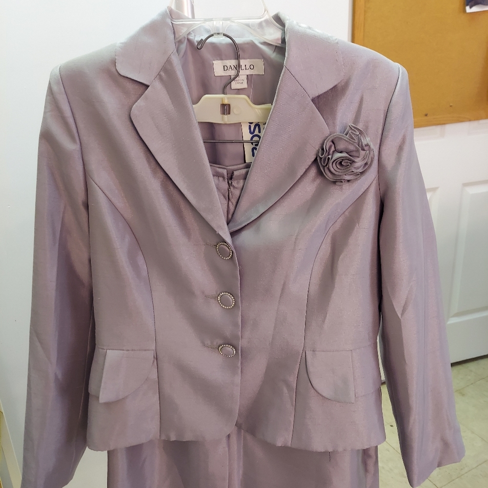 Suit